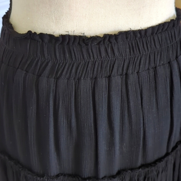 NWT Juniper Blu Black Tiered Ruffle Mini Skirt - Size S - Picture 6 of 11